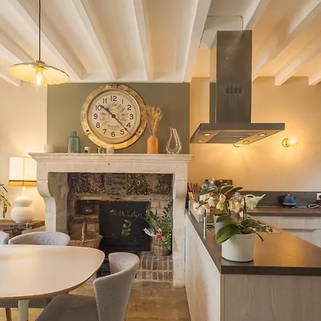 Des Lilas - Champagne & * Buxeuil (Aube)