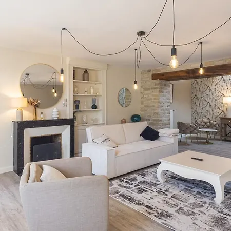 Des Lilas - Champagne & Villa Buxeuil (Aube)