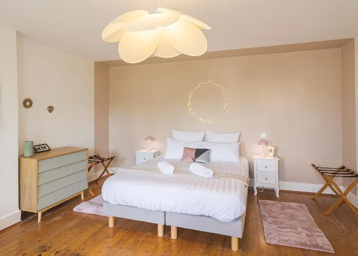 Des Lilas - Champagne & Villa Buxeuil (Aube)